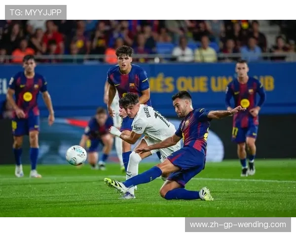 马德里竞技如何通过战术调整缩小与联赛榜首的差距并迎头赶上